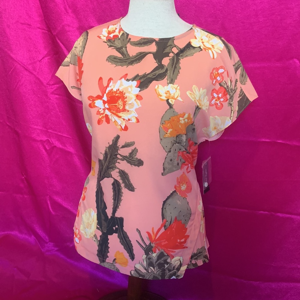 NWT Lord & Taylor Arizona top size S NWT